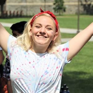 Meet your Posher, Ellie